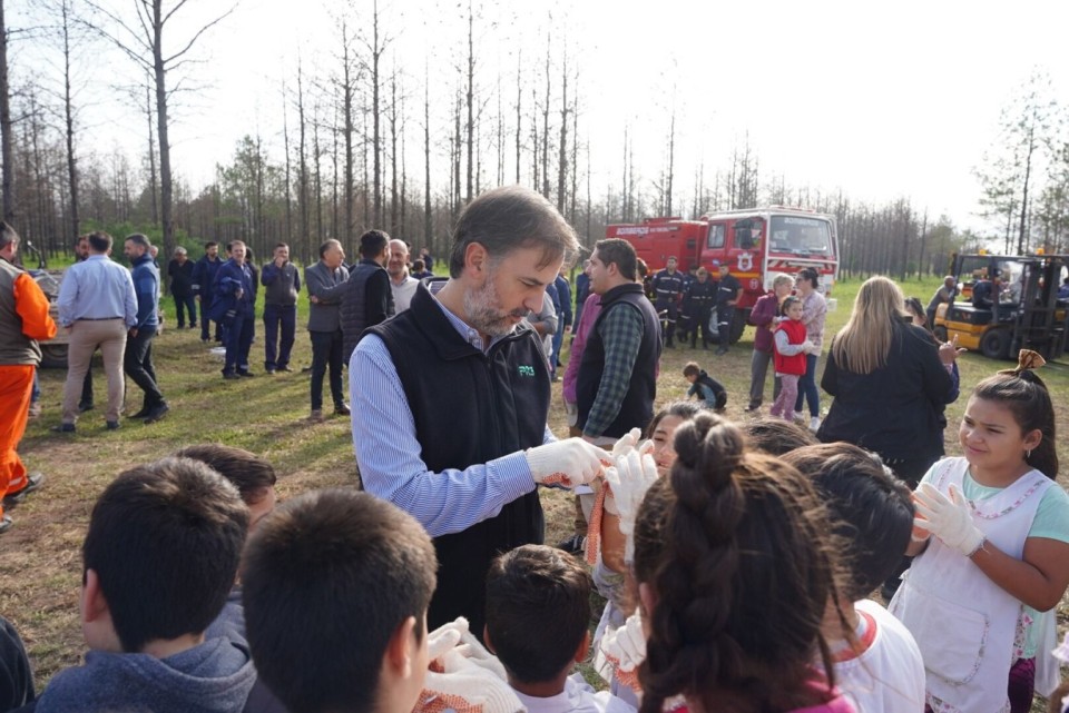 Primera Jornada de Forestación PR3